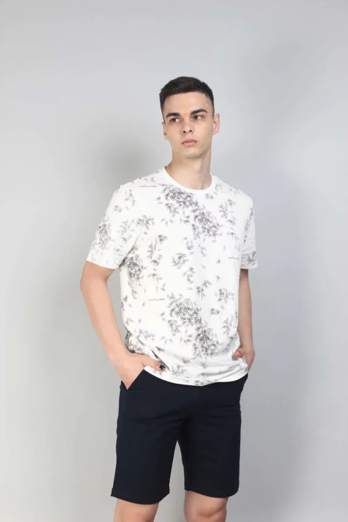 Vintage White T-Shirts for Men – A Timeless Wardrobe Staple